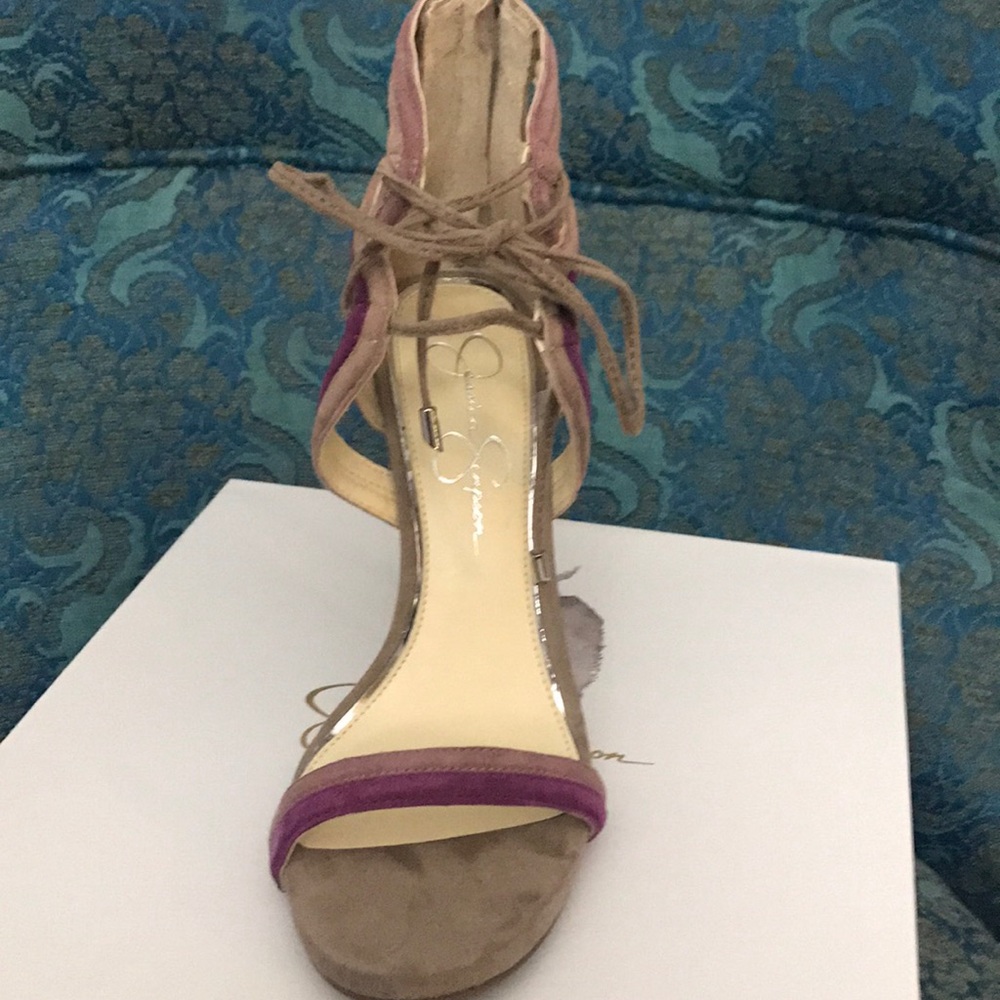Jessica Simpson suede heels - Picture 2 of 4